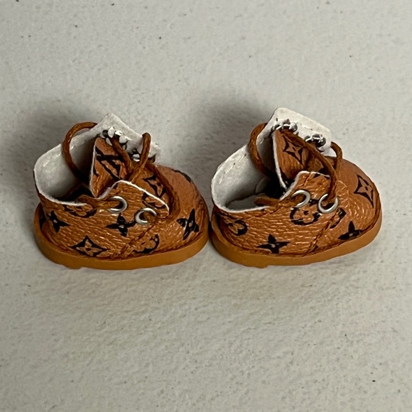 Labubu Designer Overalls Sneakers Bucket Hat 3 Piece Outfit Blue Suspenders Shoe - Picture 12 of 13